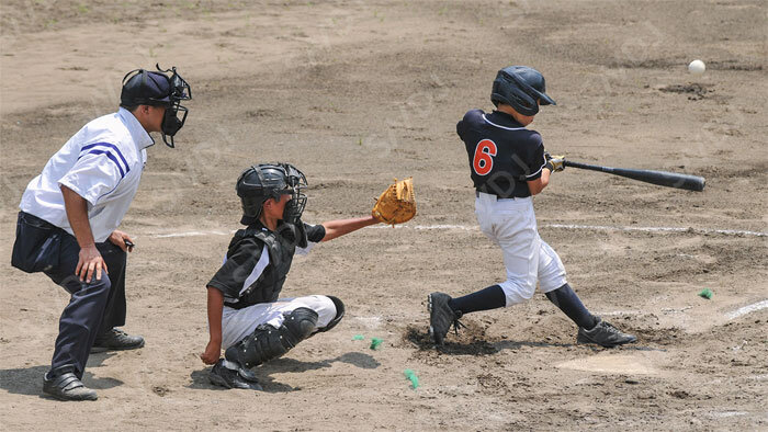 小中高生の熱中症救急搬送の8割がスポーツ活動中に発生　「8月」「午後〜夕方」「屋外」などは要注意